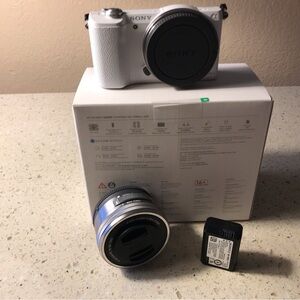 Sony White Digital Camera with Lens Kit
